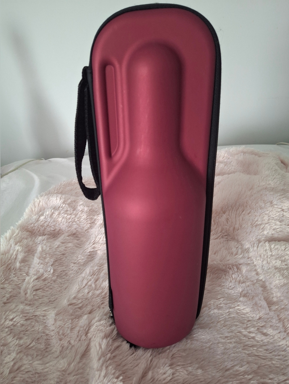 Rabbit Wine Trek Portable Bottle Case - Pre Owned -Excellent Condition